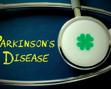 干细胞治疗帕金森病——干细胞能治愈帕金森病吗？